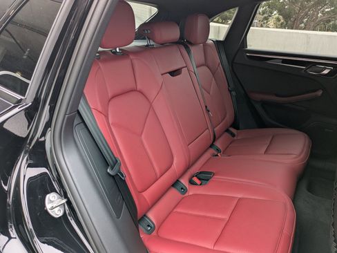 New 2026 Porsche Macan image 24