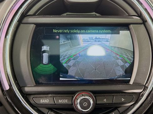 Used 2019 MINI Cooper Clubman FWD image 13