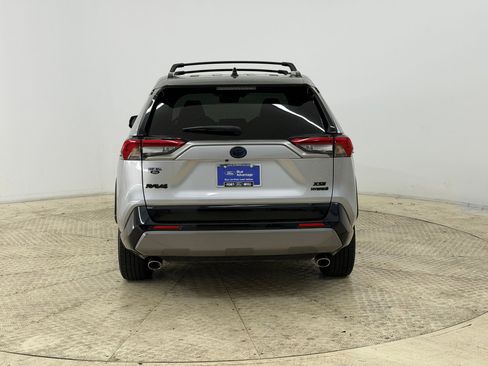 Used 2019 Toyota RAV4 XSE w/ Carpet Mat Package image 10
