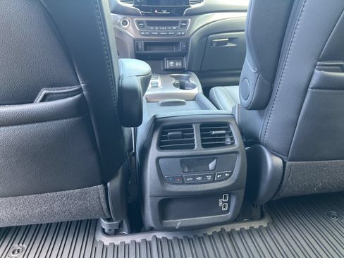 Used 2021 Honda Pilot EX-L image 9
