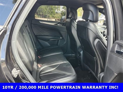 Used 2019 Lincoln MKC Premiere image 17