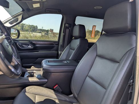 Used 2023 Chevrolet Tahoe Z71 image 15