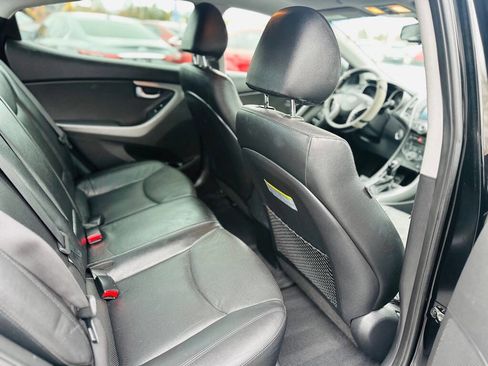 Used 2014 Hyundai Elantra Limited w/ Option Group 03 image 19