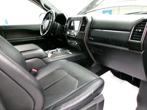 Used 2019 Ford Expedition Max Limited w/ Equipment Group 302A AWD/4WD image 12