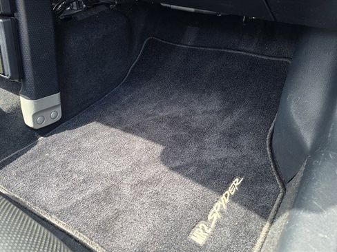 Used 2001 Toyota MR2 image 59