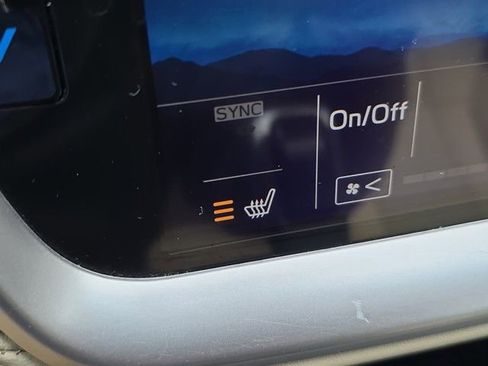 Used 2020 Subaru Outback Premium w/ Popular Package #1 image 16