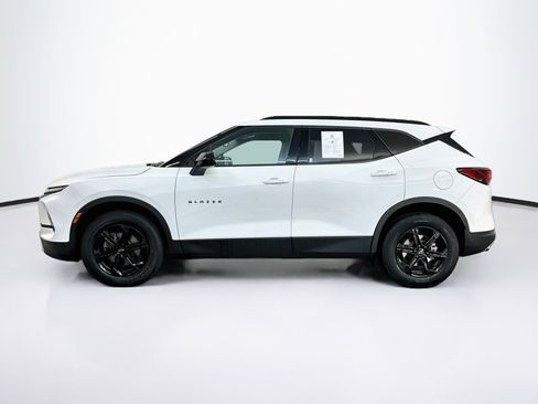 Used 2023 Chevrolet Blazer LT w/ Convenience Package AWD/4WD image 4