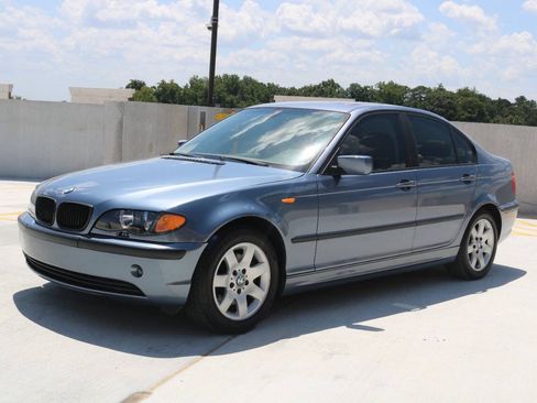Used 2004 BMW 325xi Sedan AWD/4WD image 29
