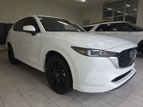 Used 2022 MAZDA CX-5 Signature AWD/4WD image 3