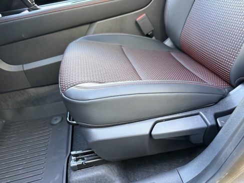 New 2026 Nissan Kicks SR w/ Cold Weather Package image 13