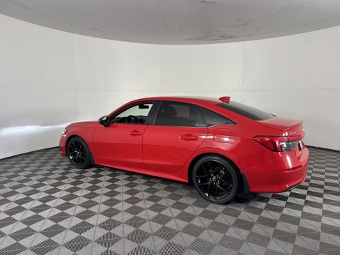 Certified 2023 Honda Civic Sport image 6