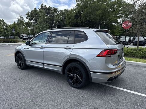 Used 2023 Volkswagen Tiguan SE R-Line image 12