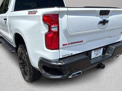 Used 2024 Chevrolet Silverado 1500 LT Trail Boss w/ Convenience Package II AWD/4WD image 36