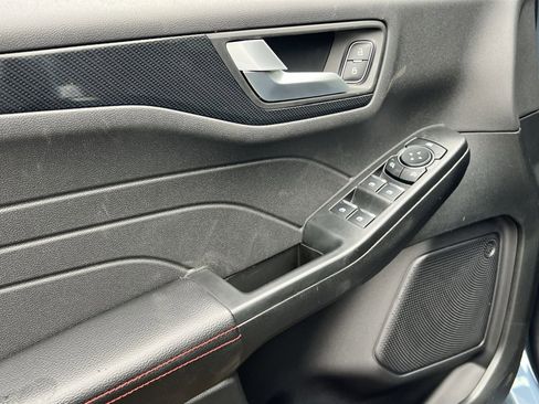 New 2026 Ford Escape ST-Line Select w/ Equipment Group 401A image 15