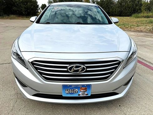 Used 2015 Hyundai Sonata SE FWD image 9