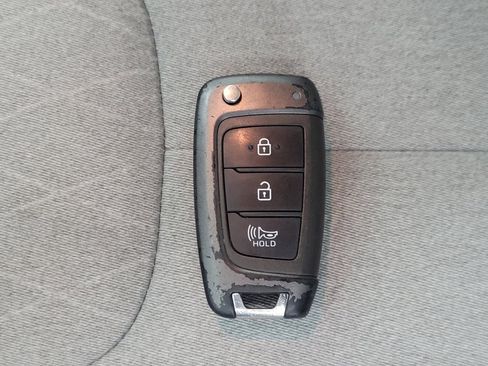 Used 2021 Hyundai Palisade SE FWD image 32