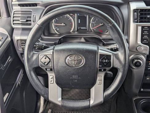 Used 2020 Toyota 4Runner Limited AWD/4WD image 18