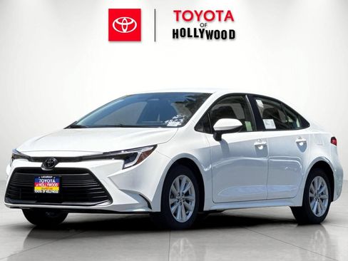 New 2026 Toyota Corolla LE FWD image 7