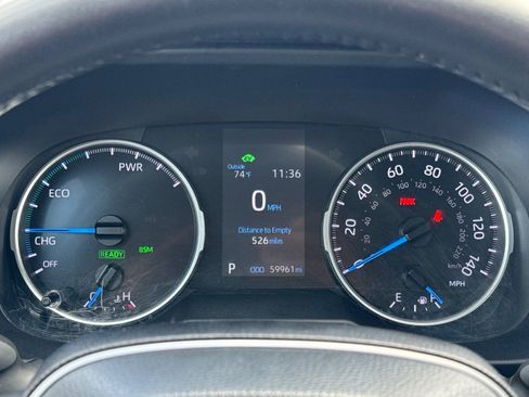 Certified 2022 Toyota RAV4 XLE Premium AWD/4WD image 33