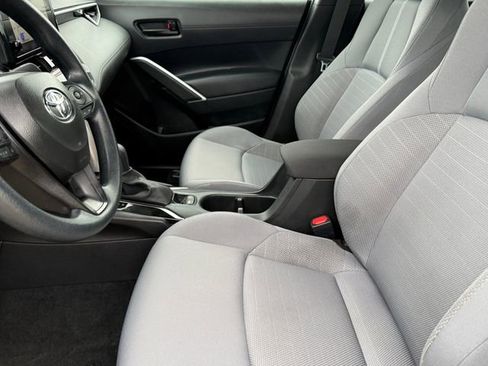 Used 2025 Toyota Corolla Cross AWD Hybrid image 9