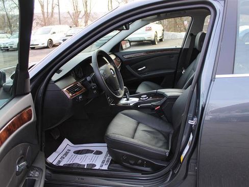 Used 2008 BMW 528xi Sedan image 11