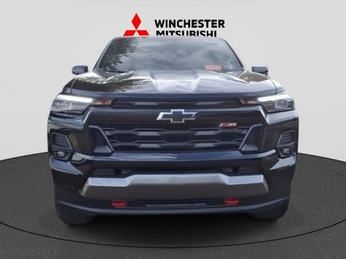 Used 2024 Chevrolet Colorado Z71 w/ Z71 Convenience Package 2 image 2