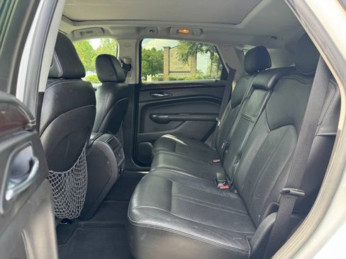 Used 2013 Cadillac SRX Luxury FWD image 12
