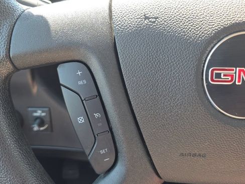 Used 2025 GMC Savana 2500 w/ Driver Convenience Package RWD image 23