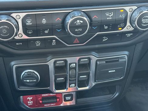 Used 2020 Jeep Wrangler Unlimited Rubicon image 26