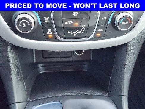 Used 2022 Chevrolet Equinox LS w/ LPO, Floor Liner Package FWD image 21