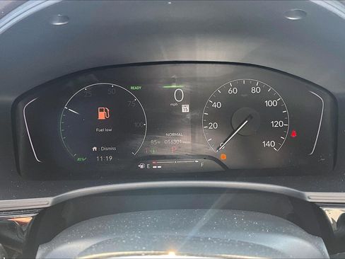 Used 2025 Honda Civic Sport image 24