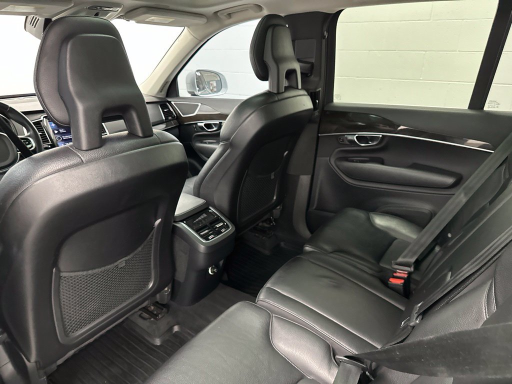Used 2017 Volvo XC90 T6 Momentum w/ Vision Package AWD/4WD image 21