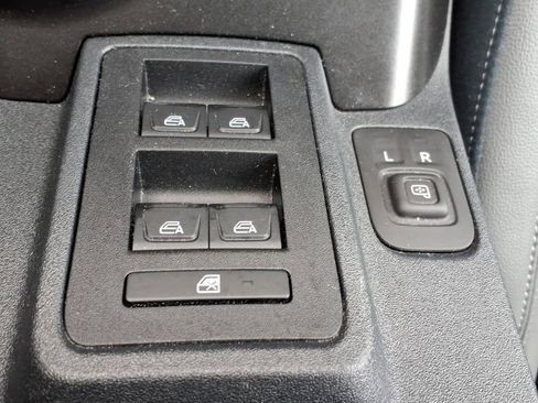Used 2023 Ford Bronco Outer Banks w/ Sasquatch Package AWD/4WD image 21