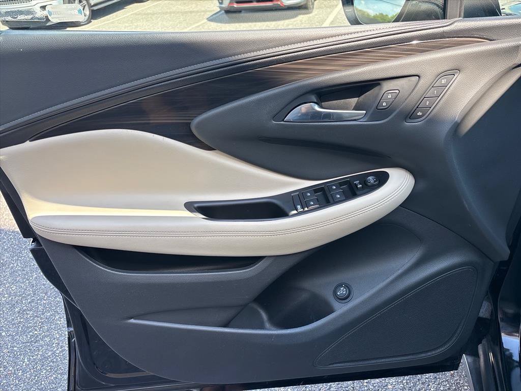 Used 2019 Buick Envision Essence w/ LPO, Interior Luxury Package AWD/4WD image 8