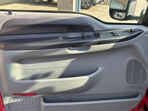 Used 2006 Ford F250 XL image 14