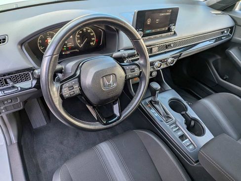 Used 2023 Honda Civic Sport image 14