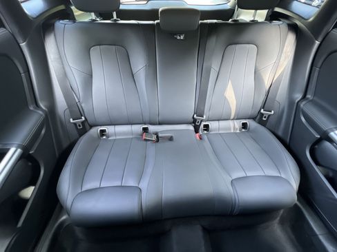 Used 2025 Mercedes-Benz GLA 250 4MATIC image 15