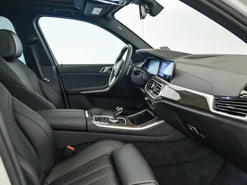 Certified 2022 BMW X5 xDrive40i w/ Parking Assistance Package image 15