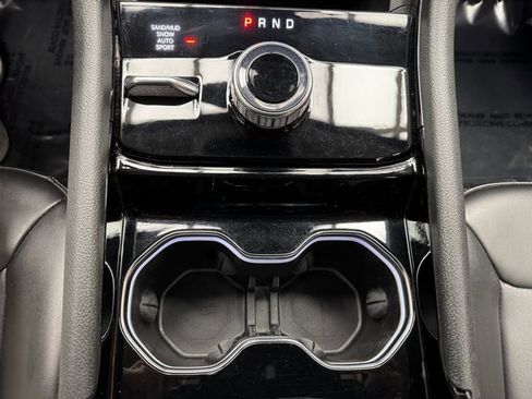 Used 2023 Jeep Grand Cherokee L Limited image 21