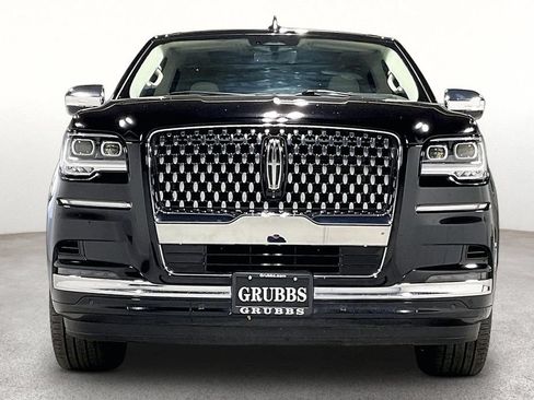 Used 2024 Lincoln Navigator Black Label AWD/4WD image 4