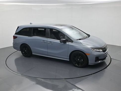 Used 2025 Honda Odyssey Sport-L image 45