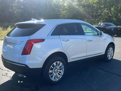 Used 2018 Cadillac XT5 AWD image 6