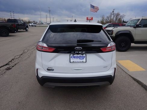 Used 2024 Ford Edge SEL w/ Convenience Package AWD/4WD image 4