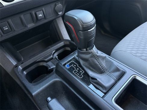Used 2023 Toyota Tacoma SR image 21