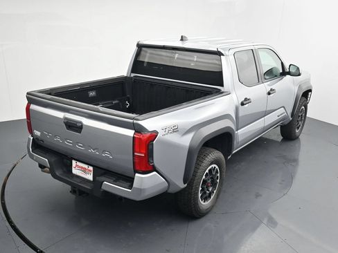 Used 2024 Toyota Tacoma TRD Off-Road AWD/4WD image 29