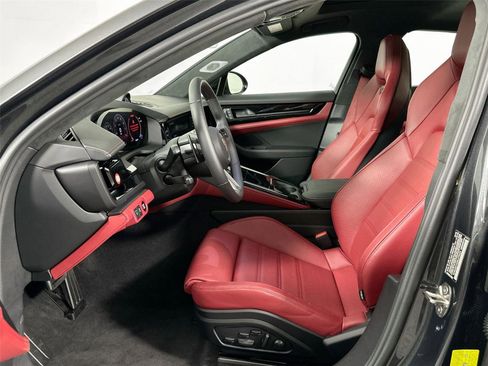 Certified 2025 Porsche Panamera GTS image 5