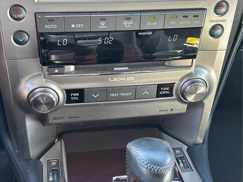 Used 2019 Lexus GX 460 Premium AWD/4WD image 31