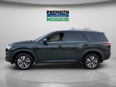 Used 2025 Nissan Pathfinder SL