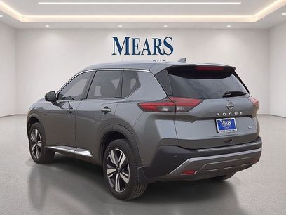 Used 2023 Nissan Rogue SL w/ SL Premium Package