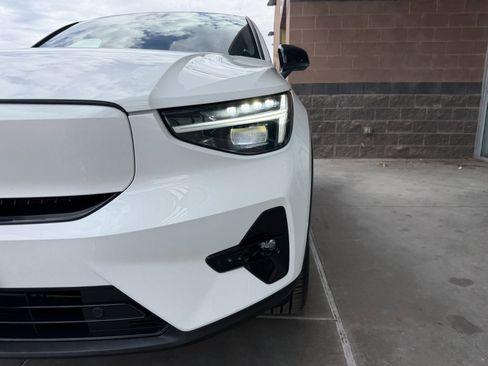 Used 2024 Volvo C40 P8 Recharge Ultimate w/ Protection Package Premier image 11